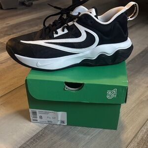 Nike Giannis Immortality 3 Shoes